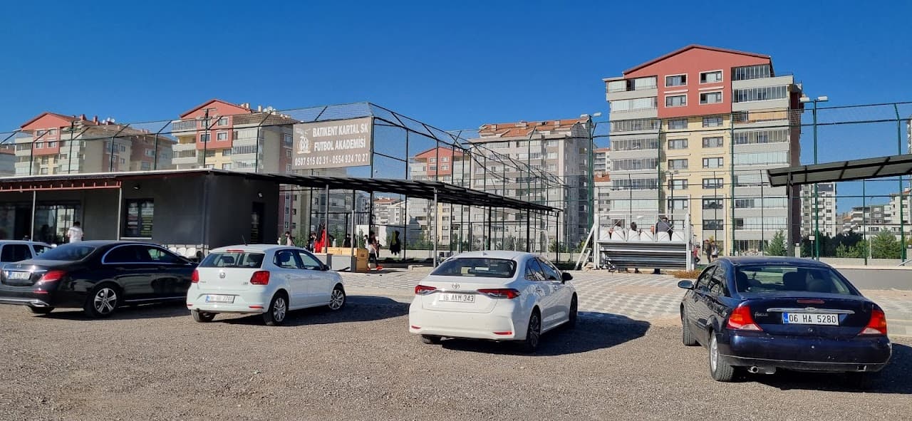 Batıkent KARTAL Halı Saha Tesisleri 5