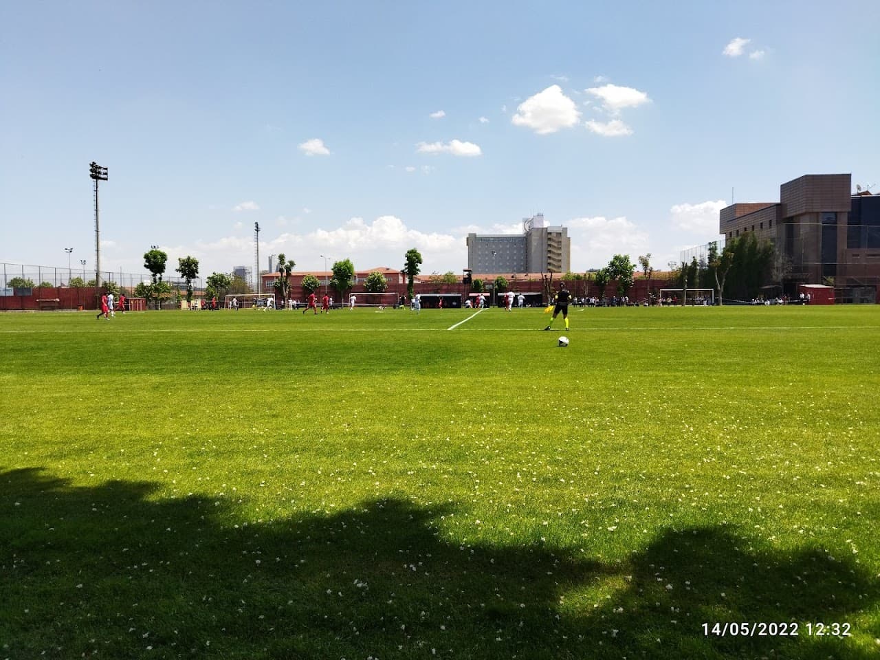 Futbol Sahası (2) 3