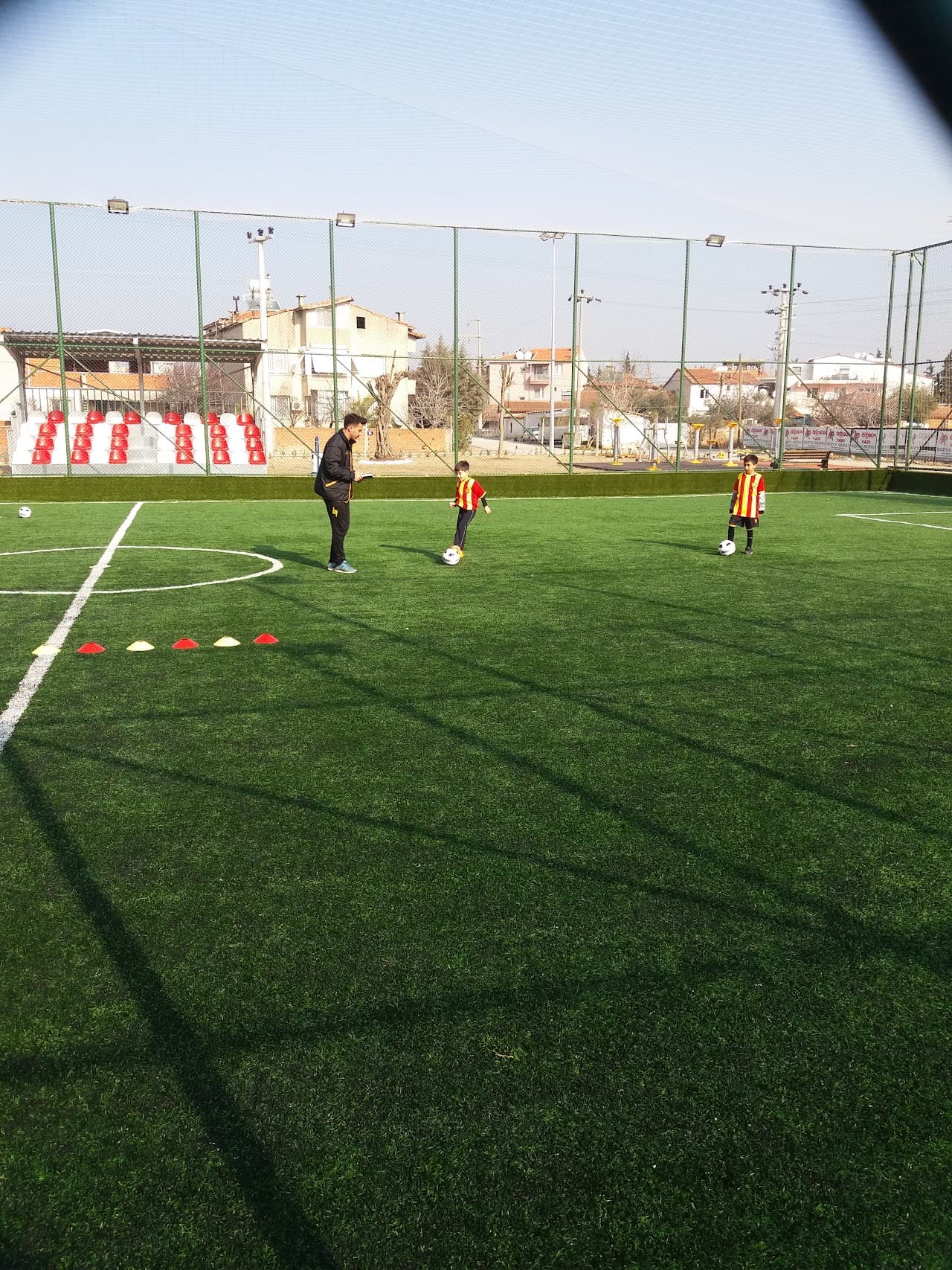 Şehit Fırat Yılmaz Çakıroğlu Spor Tesisleri 2