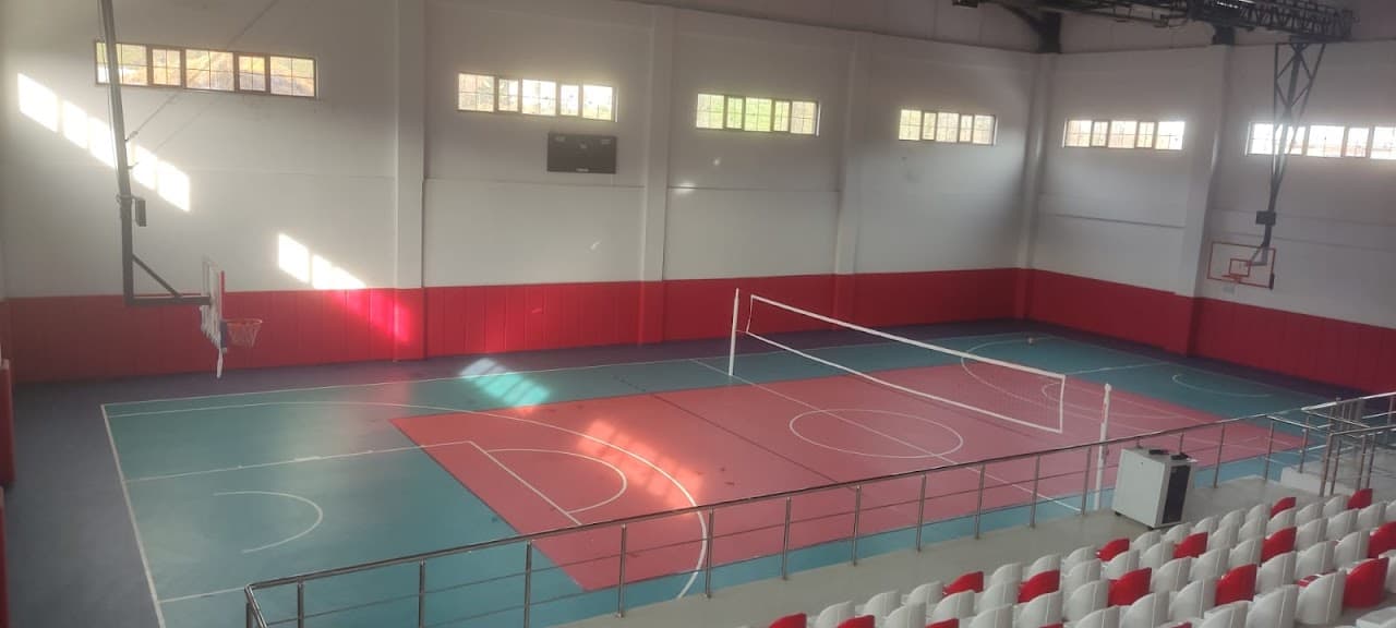 Kalkandere Kapalı Spor Salonu 4