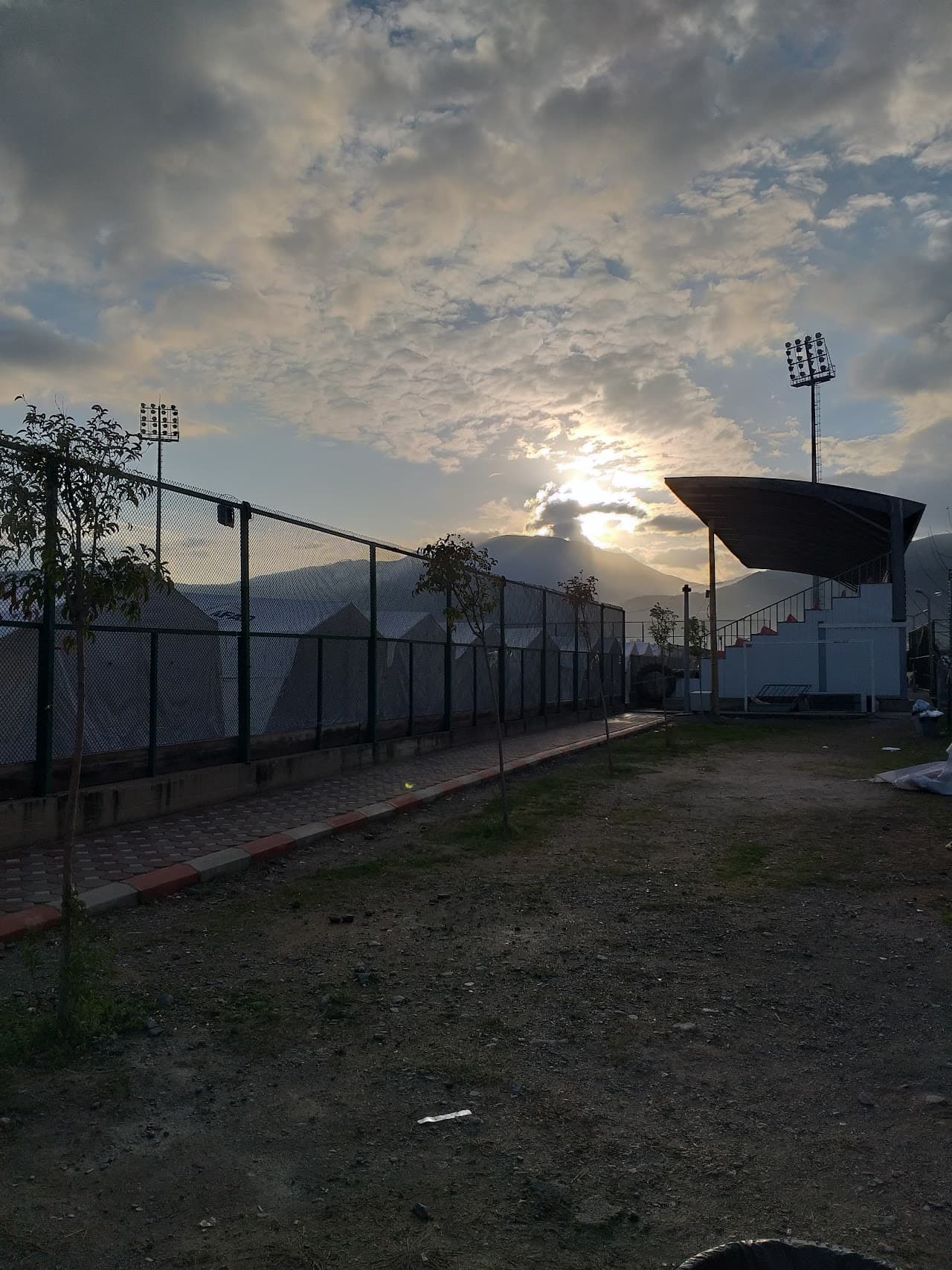 Osmaniye Çim Hokeyi Sahası 3
