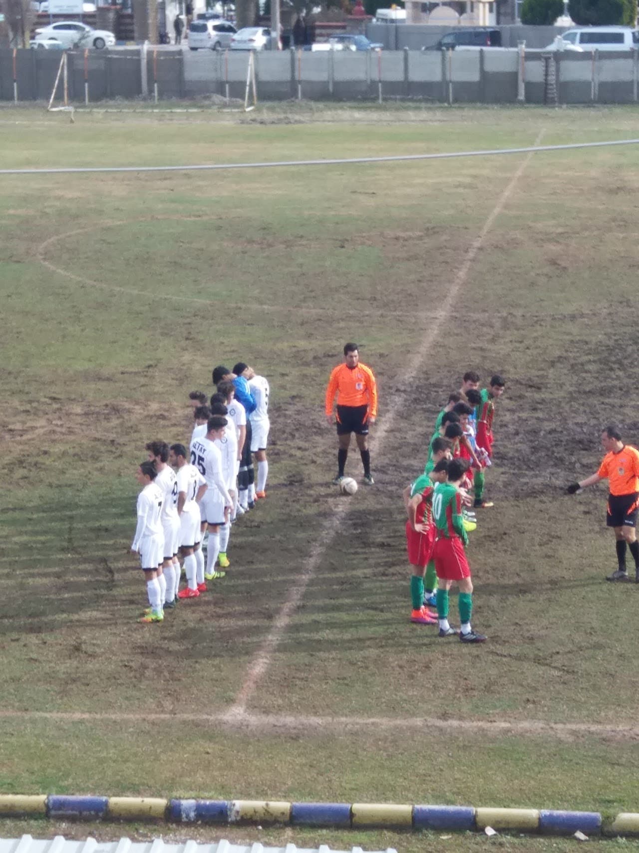 Kemalpaşa Futbol Sahası 2