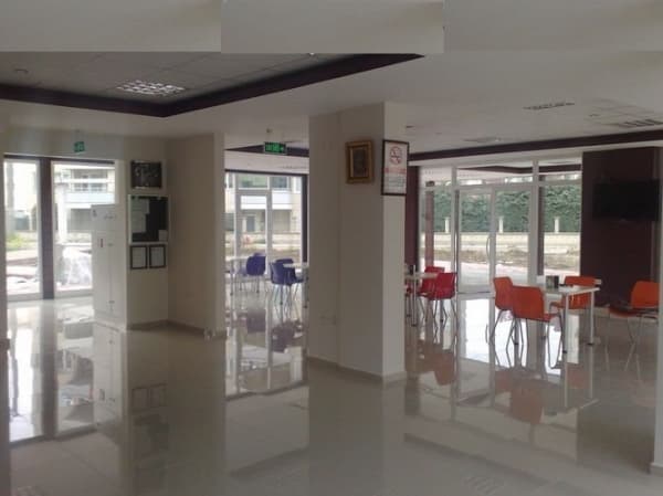 Saraylar Halı Saha 5
