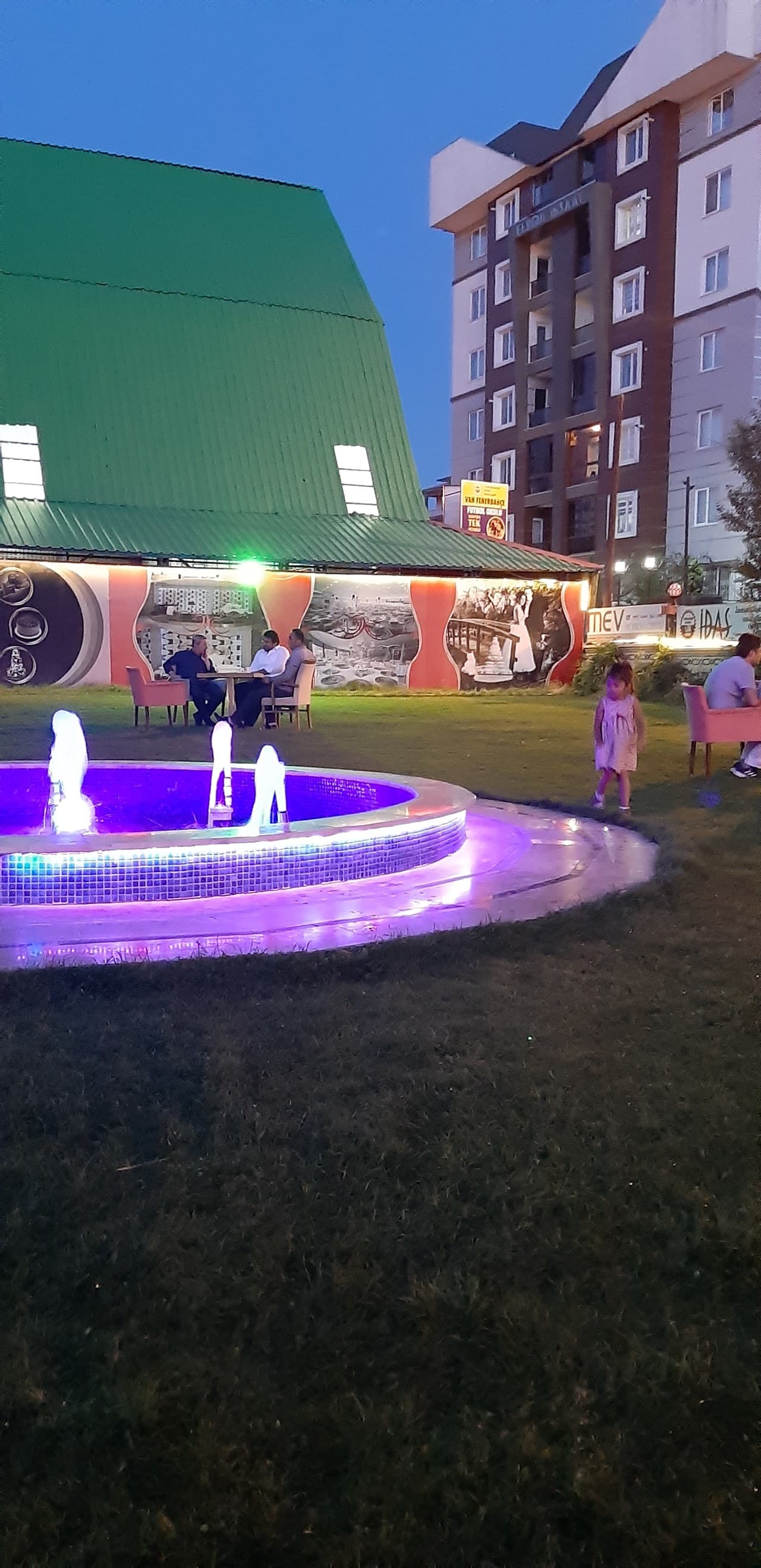 90+ Halı Saha 3