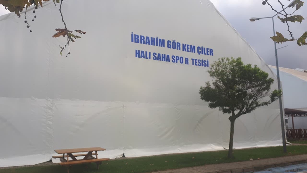 İbrahim Görkem Çiler Halı Saha Spor Tesisleri 2