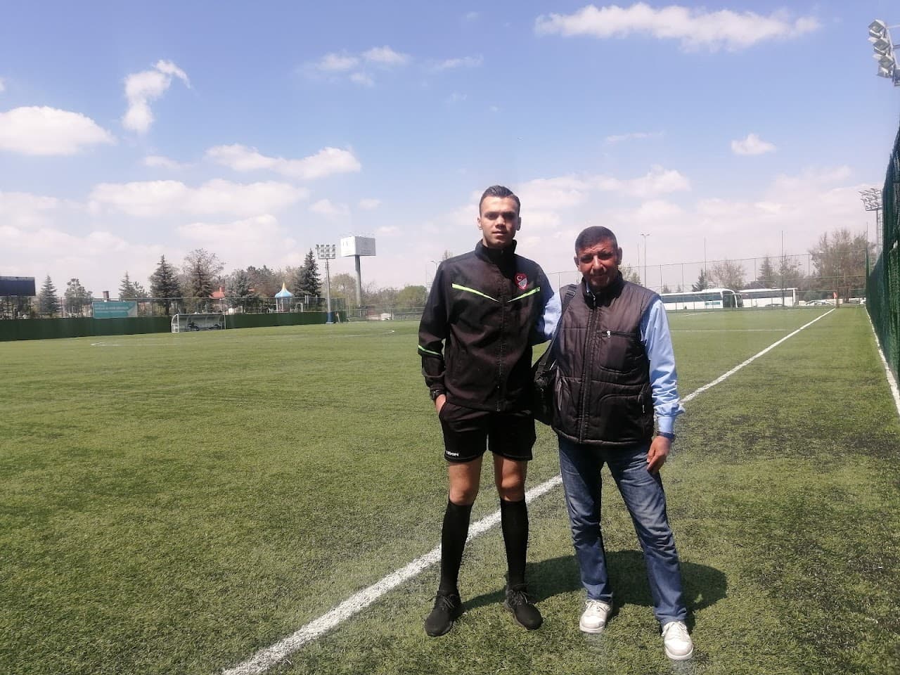 Avni Bulduk Futbol Sahası 2