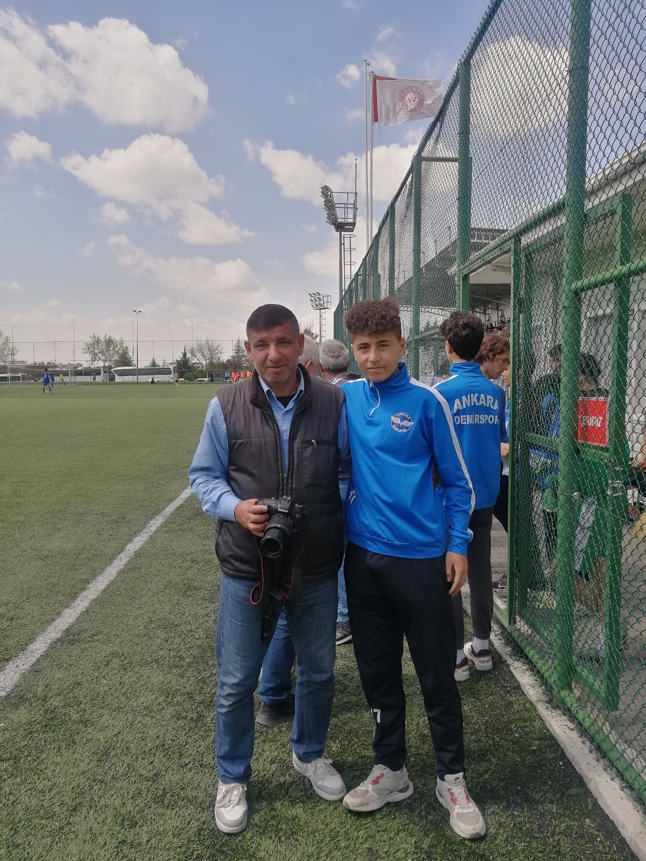 Avni Bulduk Futbol Sahası 4
