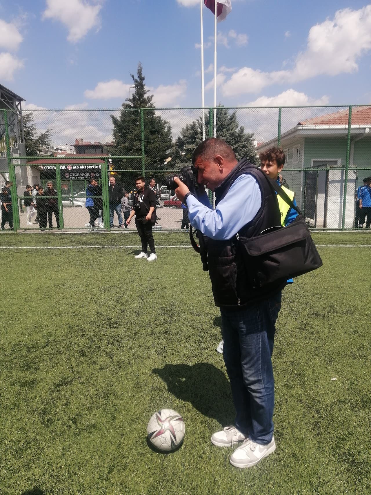 Avni Bulduk Futbol Sahası 5