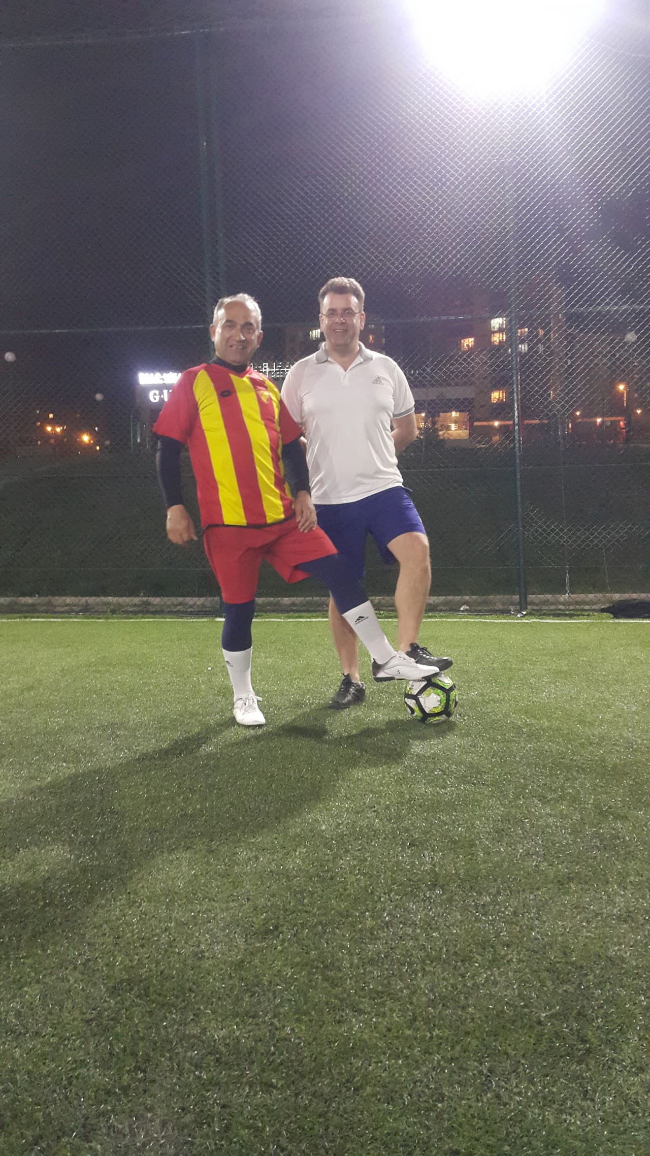 Yaşamkent Halı Saha ve Spor Tesisleri
