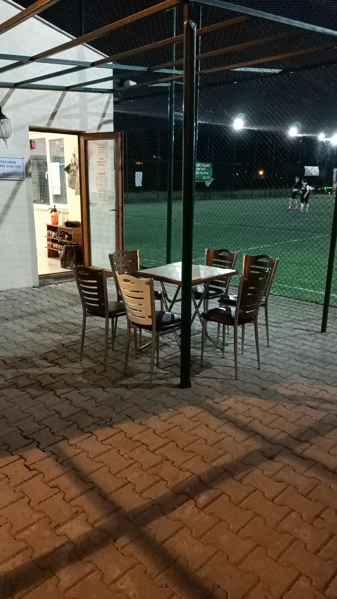 Yaşamkent Halı Saha ve Spor Tesisleri 2