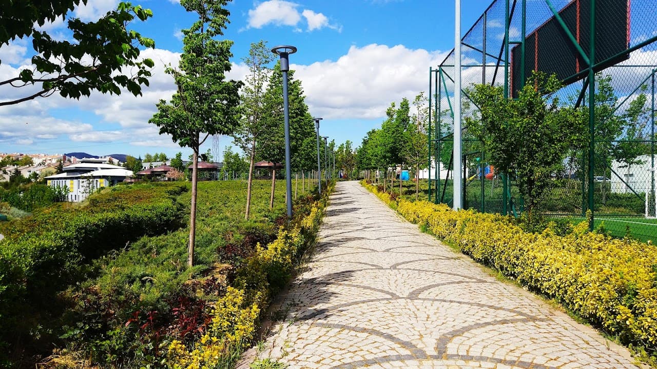 Batıkent Spor Ve Dinlenme Parkı 3