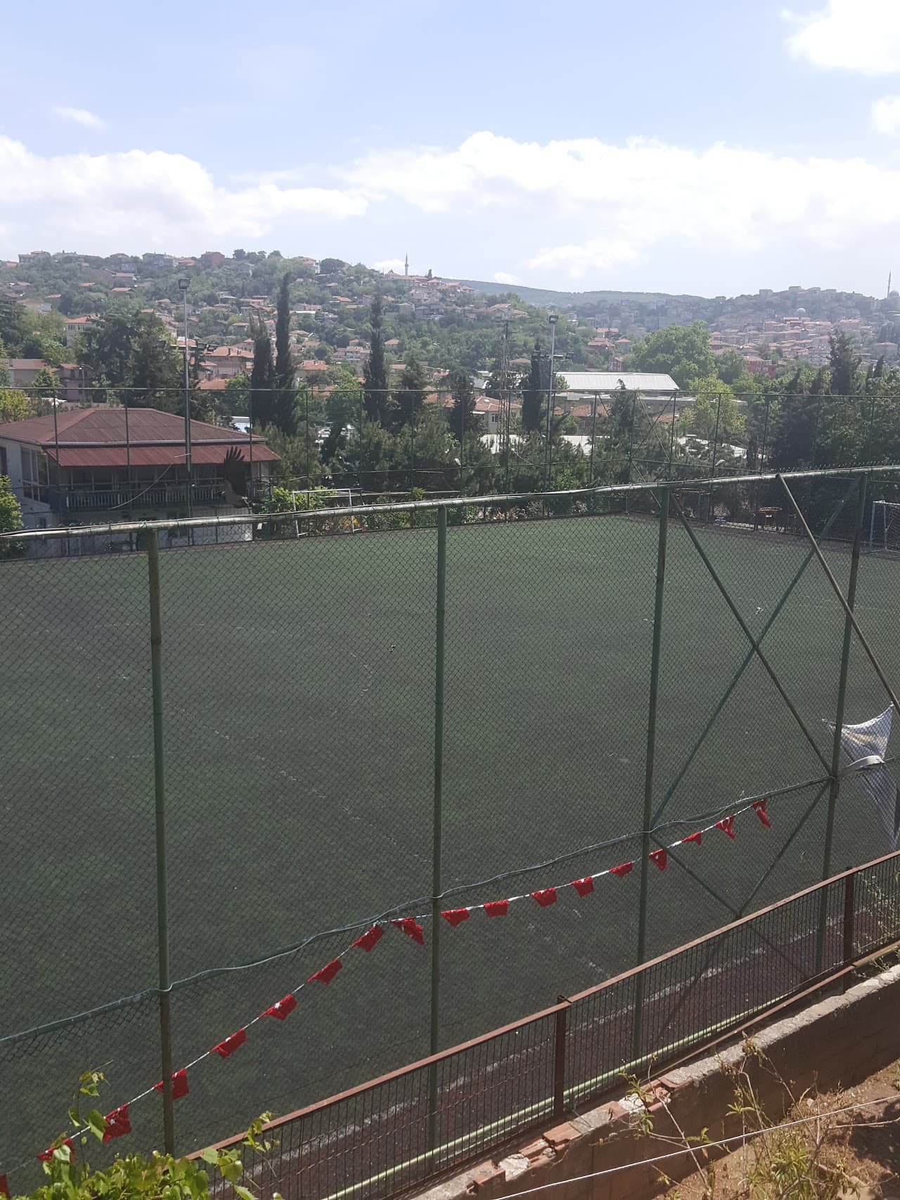 Gümüşsuyu Spor Kulübü ve Halı Saha Tesisleri 5