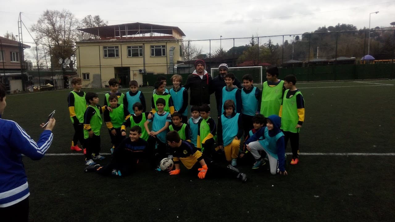 ÇUBUKLU SPOR TESİSLERİ 4
