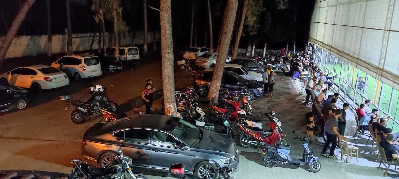 Berat Kapalı Halısaha 5