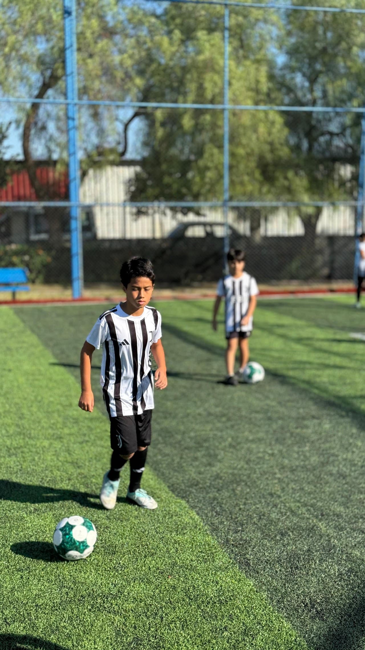 ATA GENÇLİK VE SPOR KULUBÜ ( Halı Saha, Voleybol, Basketbol, Tenis, Emel Karaca Sanat ve Kültür Salo 2