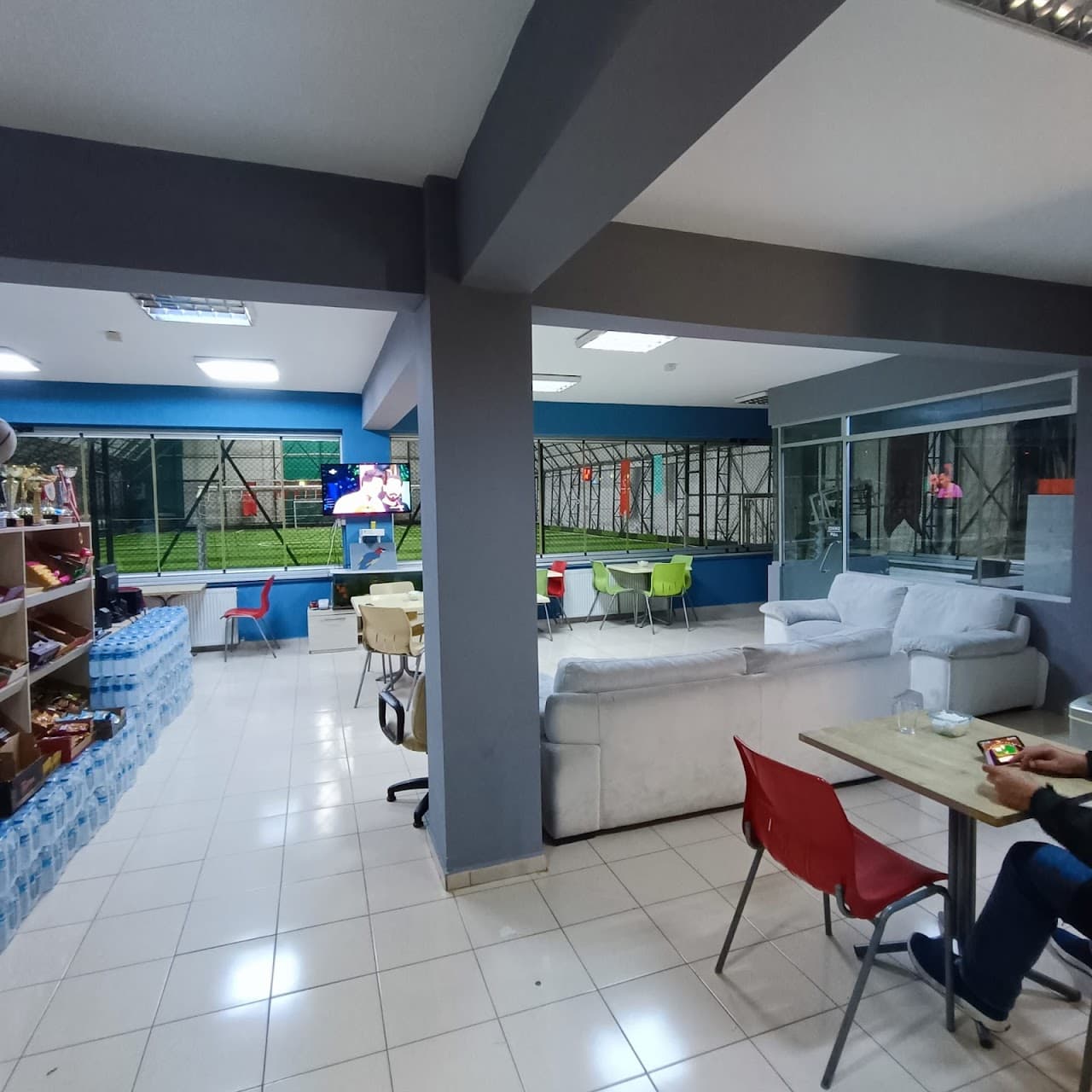 Çengelköy Kapalı Halı Saha 3