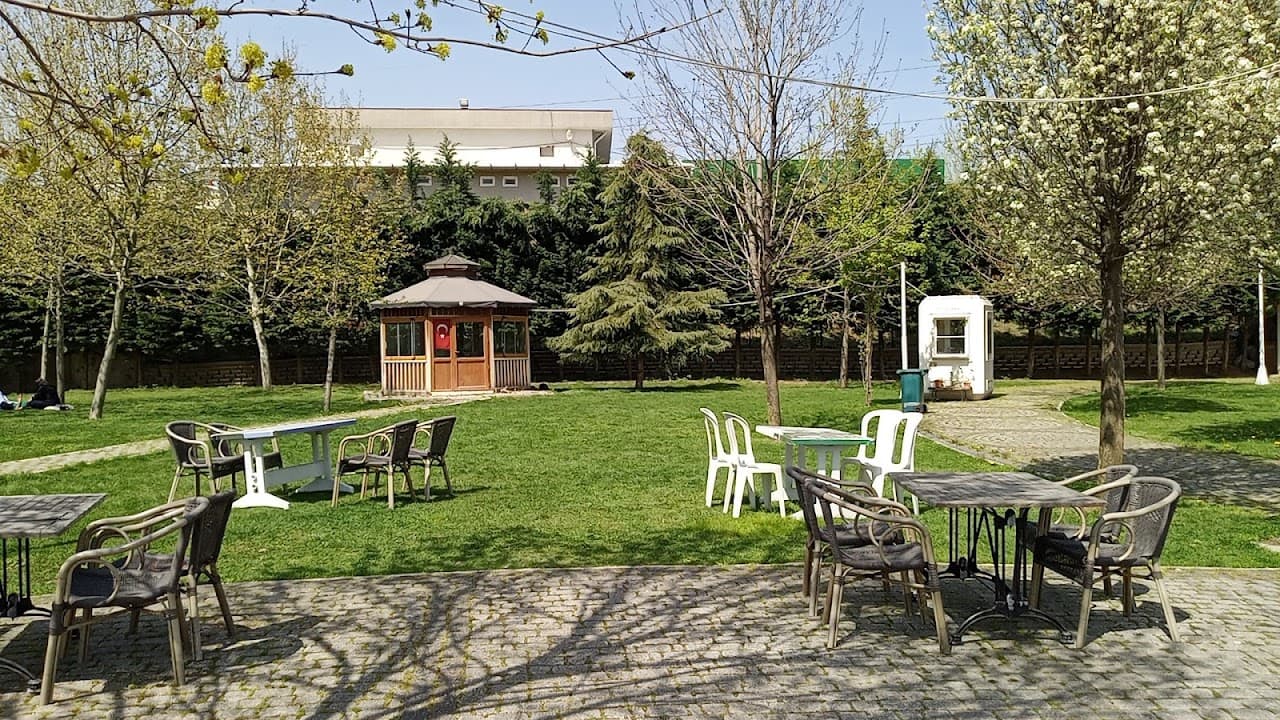 Yenibosna Spor Kulübü Sosyal Tesisleri 5