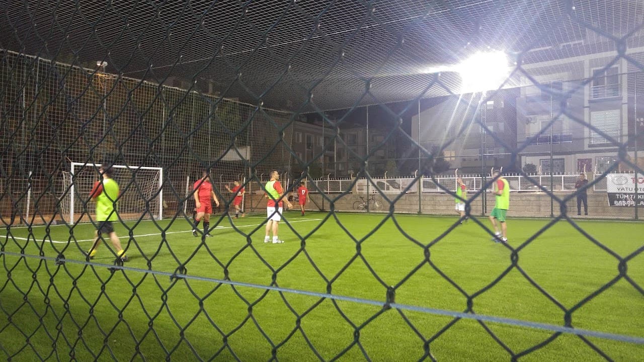 Futbol Sahası 2