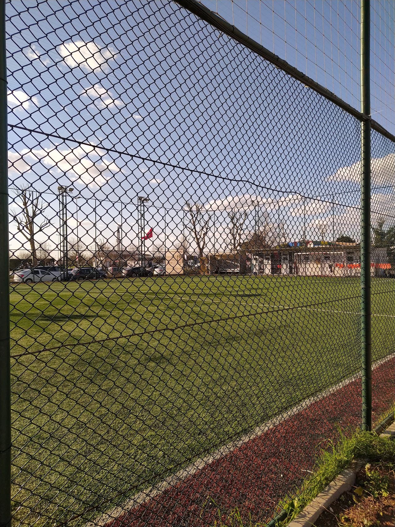 Maltepe Spor Tesisi Halı Saha 3