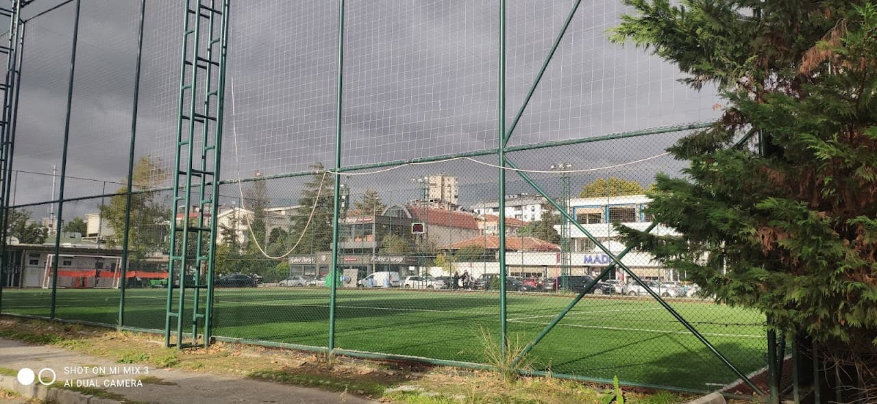 Maltepe Spor Tesisi Halı Saha 5