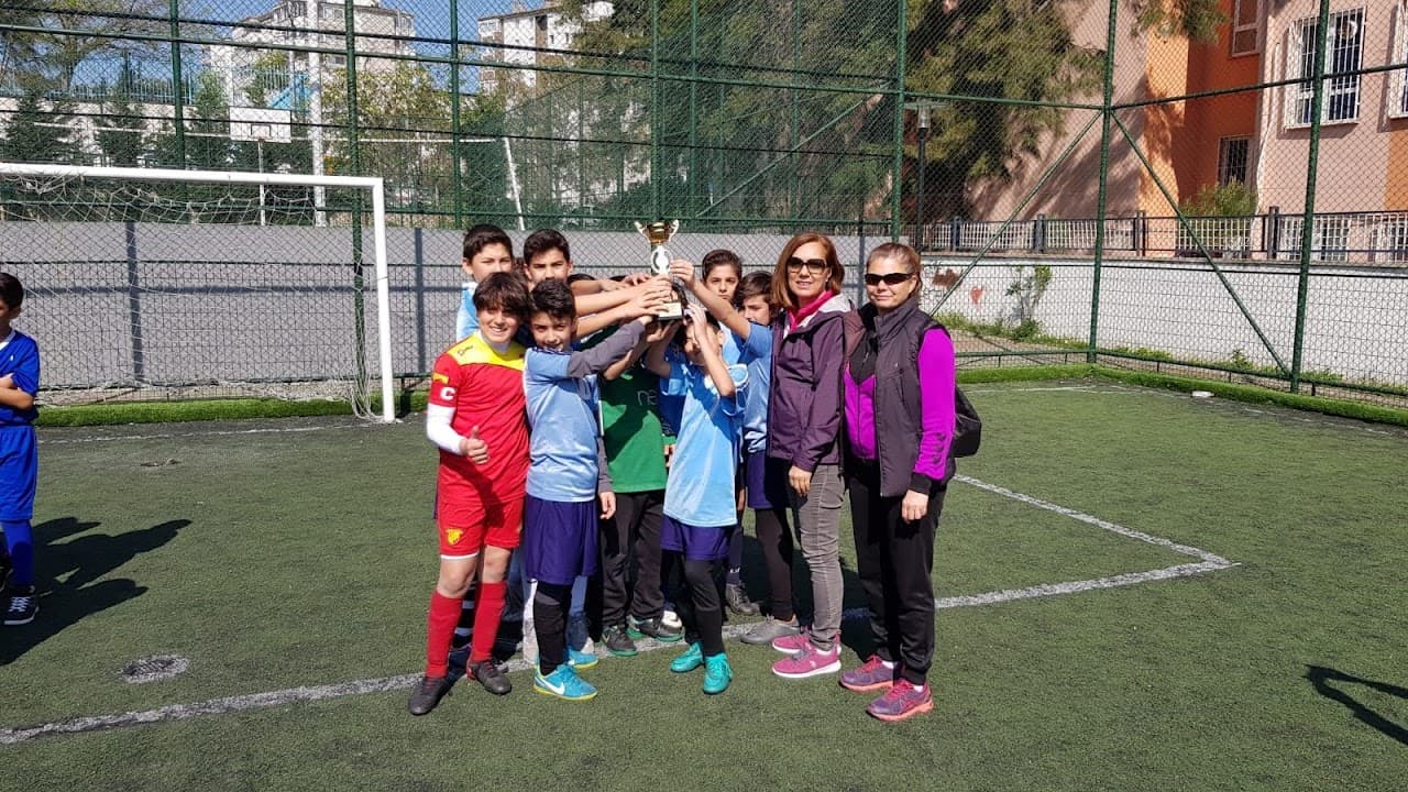 Halı Saha 5