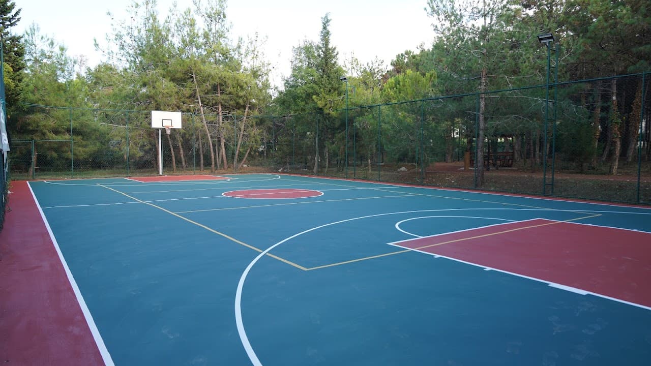 Tuzla Belediyesi Mercan Şehir Parkı ve Spor Tesisi 2