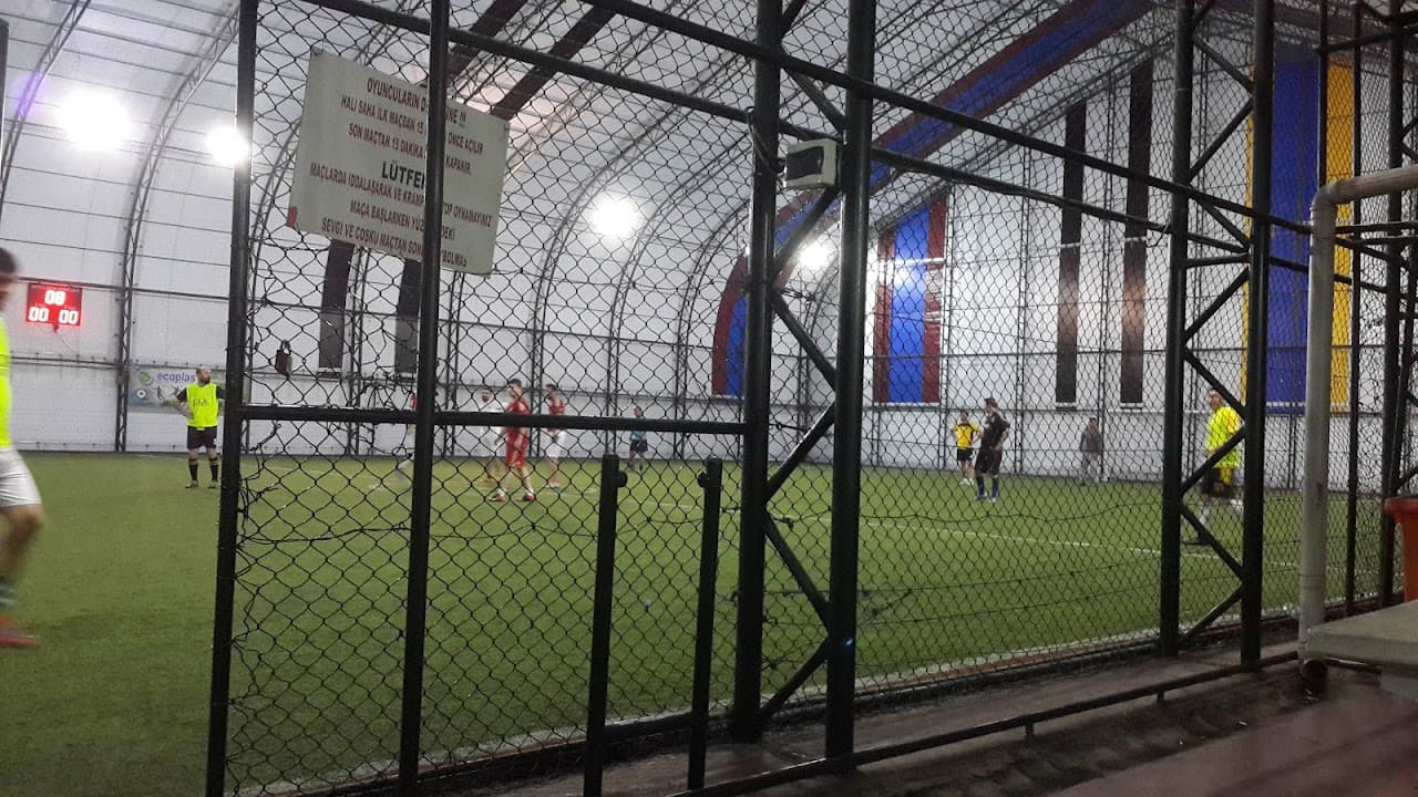 Serçe Halı Saha 4