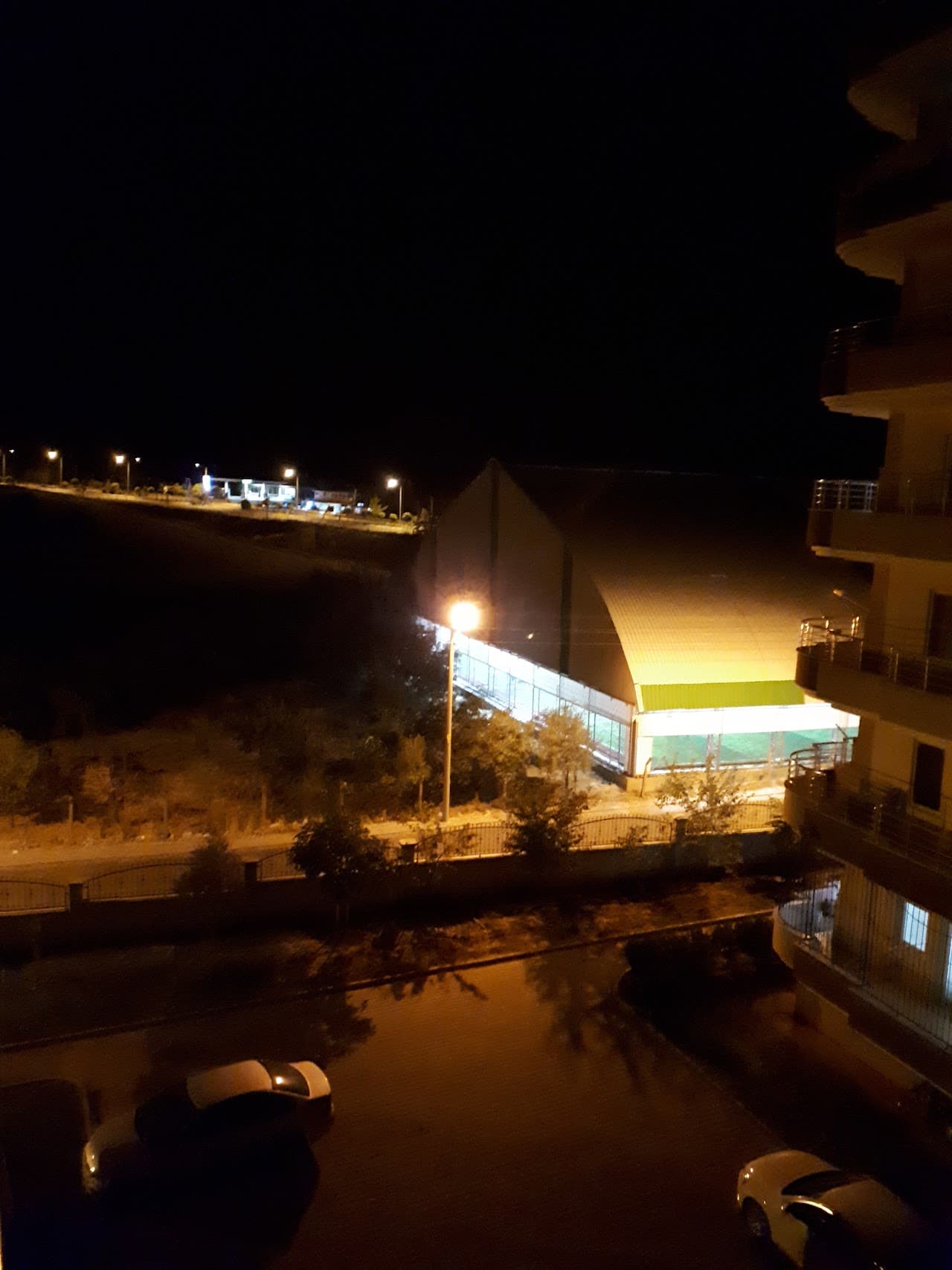 Kahta Arıkent Halı Saha 3