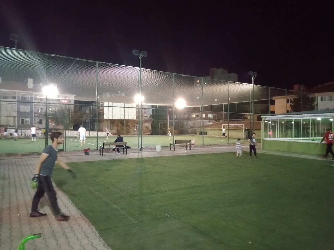 Dikmen Merkez Halı Saha 2
