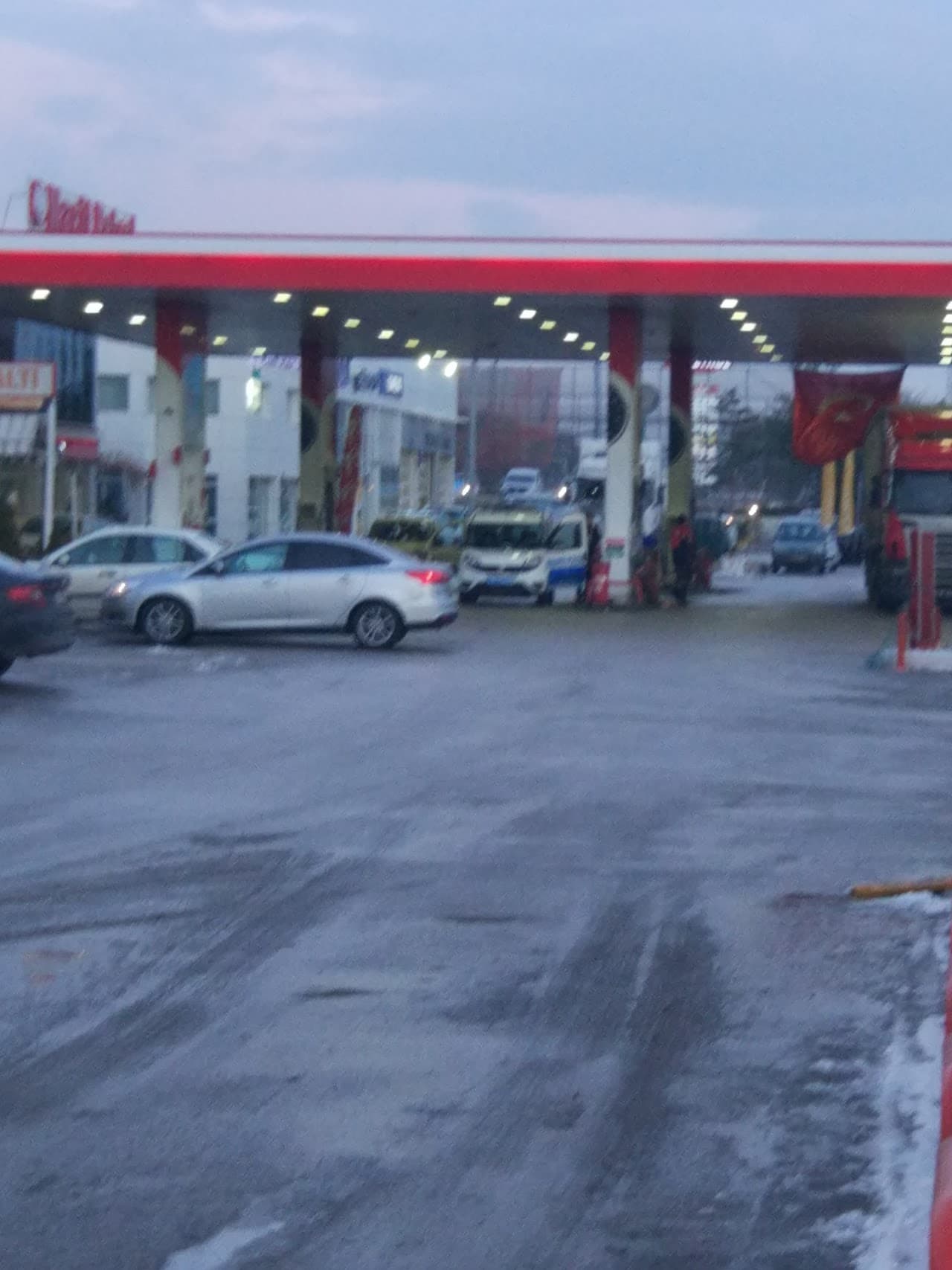 Macit Petrol Halı Sahaları 5