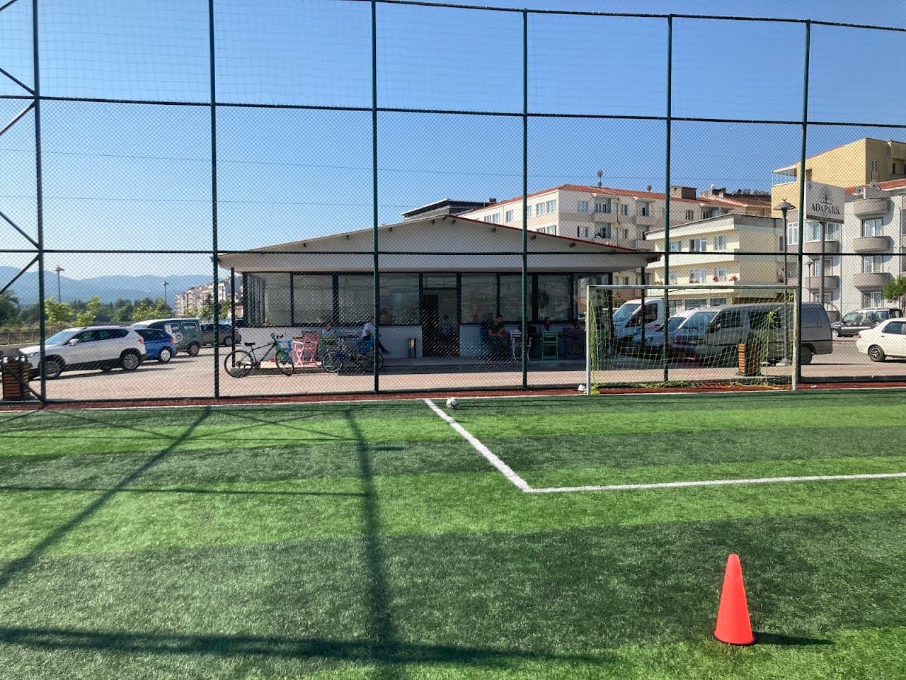 Biga Ada Spor Adapark Halı Saha 5