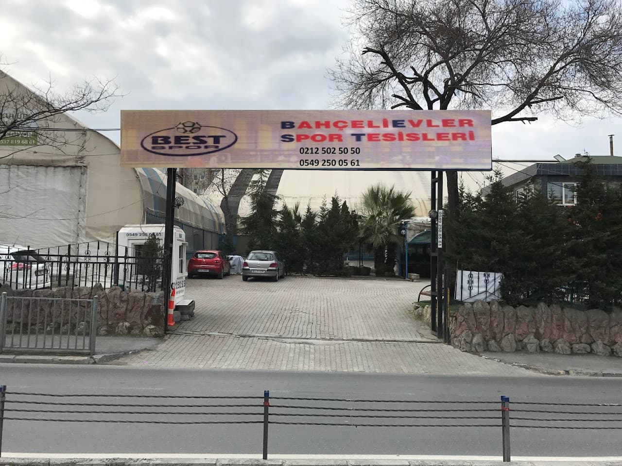 Bahçelievler Kapalı Halı Saha 2