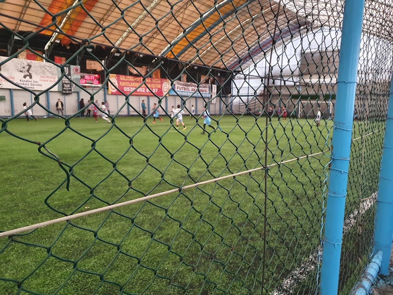 Bahçelievler Kapalı Halı Saha 3