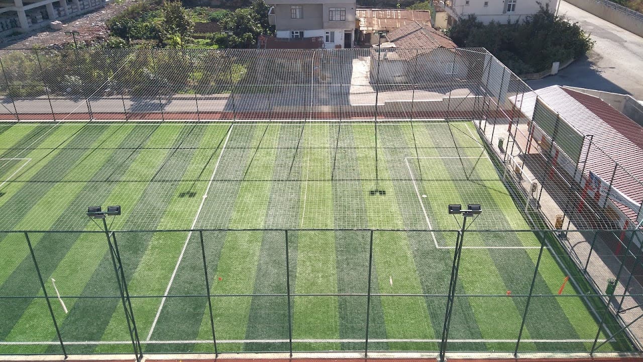 Derebahçe Halı Sahası Tesisleri 5