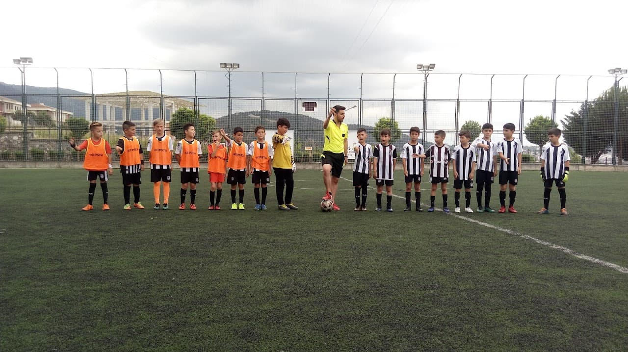 Hüdavendigar Spor Tesisleri 5