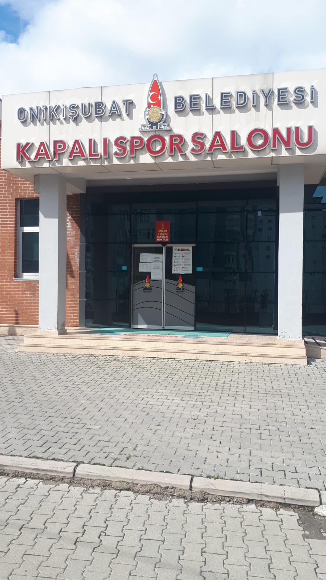 Onikişubat Şehit Zekeriya Boyar Kapalı Spor Salonu 3