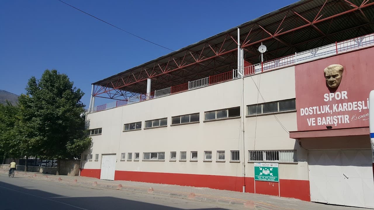 Gemlik Atatürk Stadı 4
