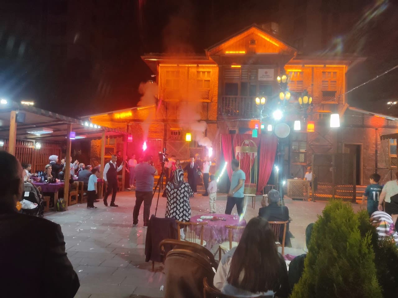 KEÇİÖREN GÖKÇEK PARKI HALI SAHA TESİSİ 5