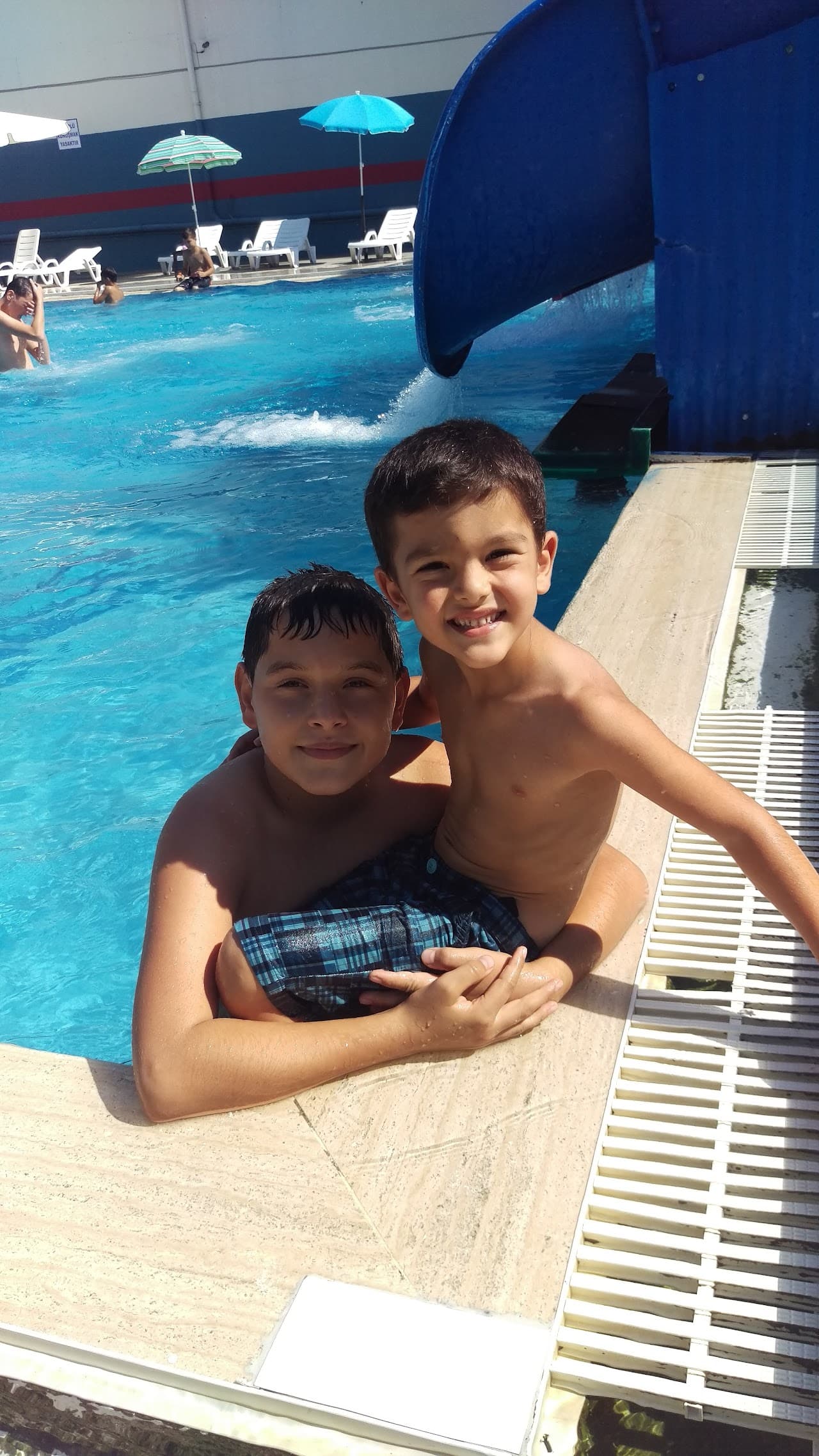 Tuğra Halı Saha 5