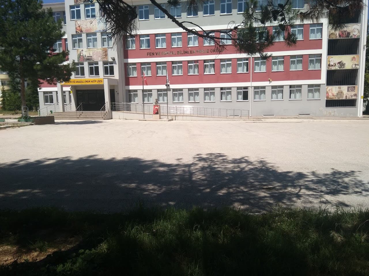 Emir Toprakçı Futbol Sahası 2