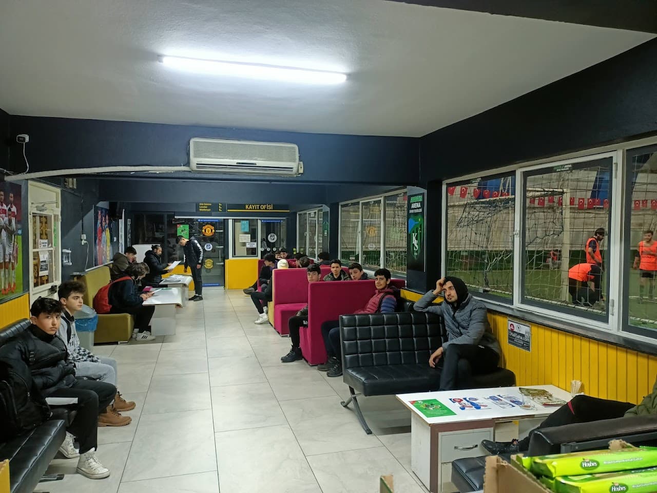 42 EVLER M&S ARENA SPOR CENTER 3