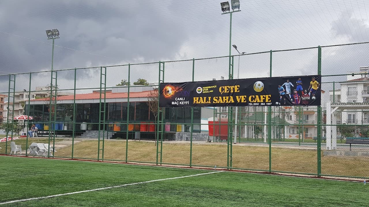 Çete Halı Saha ve Cafe 5