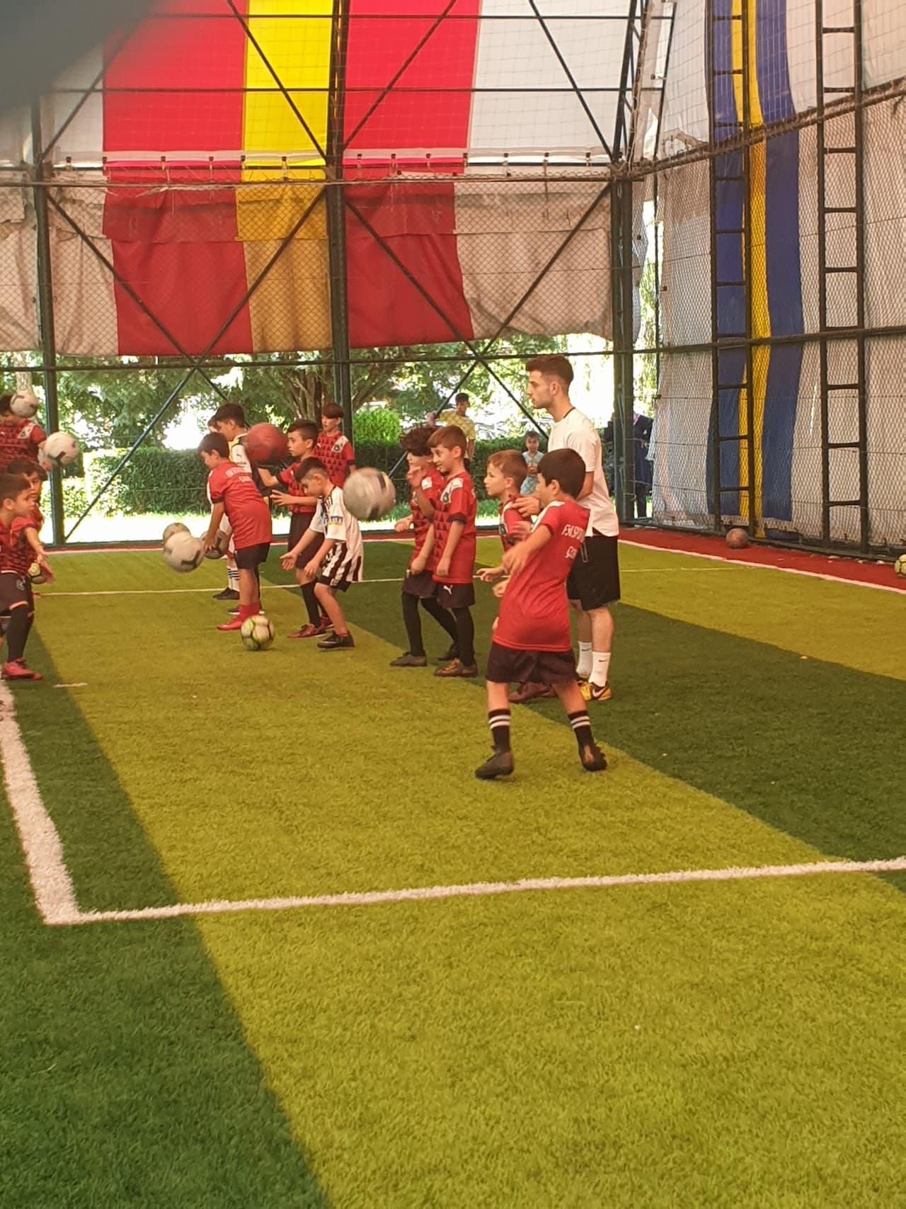 Çubukspor Sosyal Tesisi Halısaha 2
