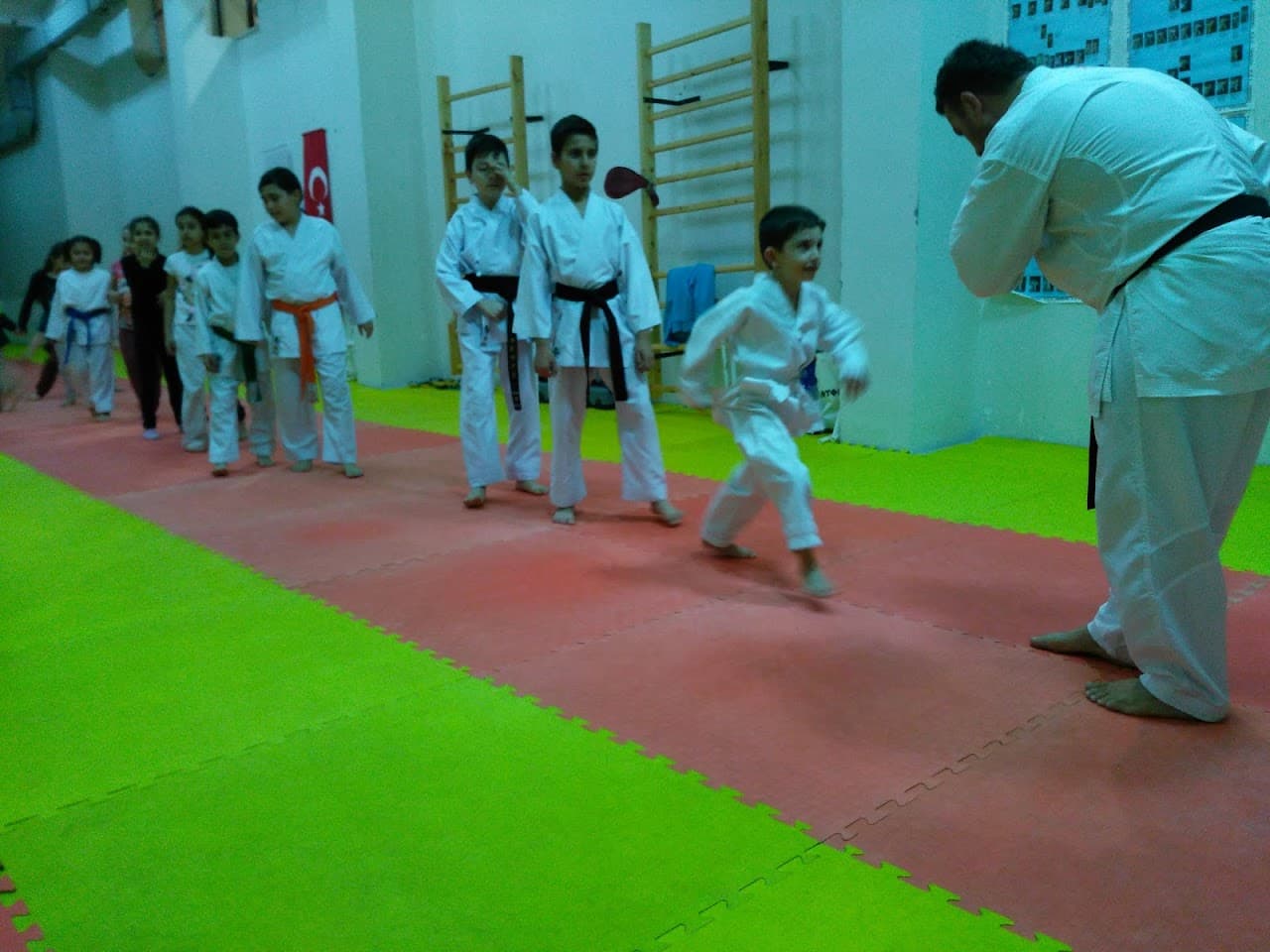 Dumlupınar Kapalı Spor Salonu 4