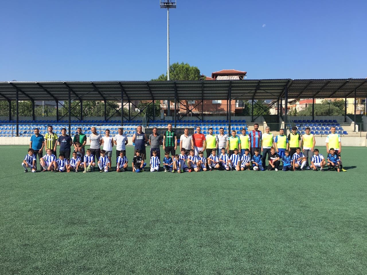 Dr. Samim Gök Futbol Sahası 2