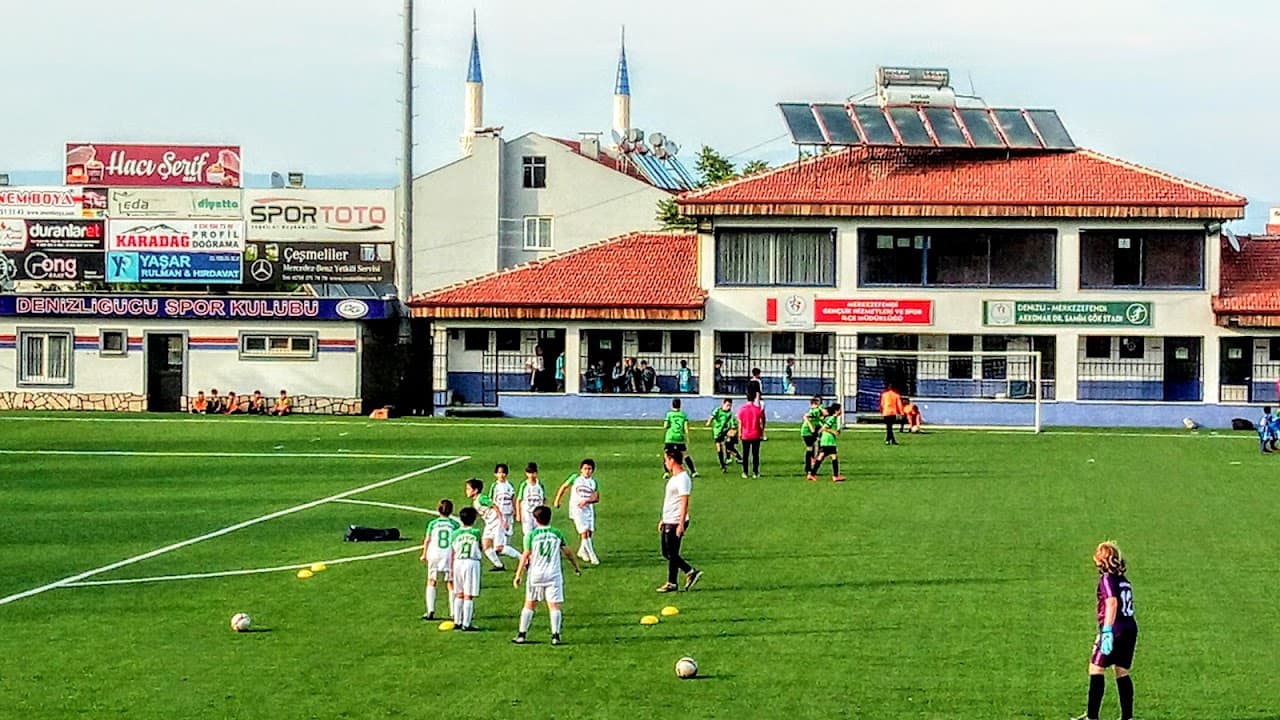 Dr. Samim Gök Futbol Sahası 3