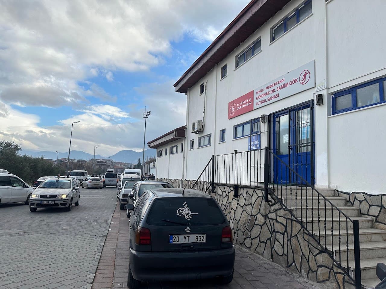Dr. Samim Gök Futbol Sahası 5