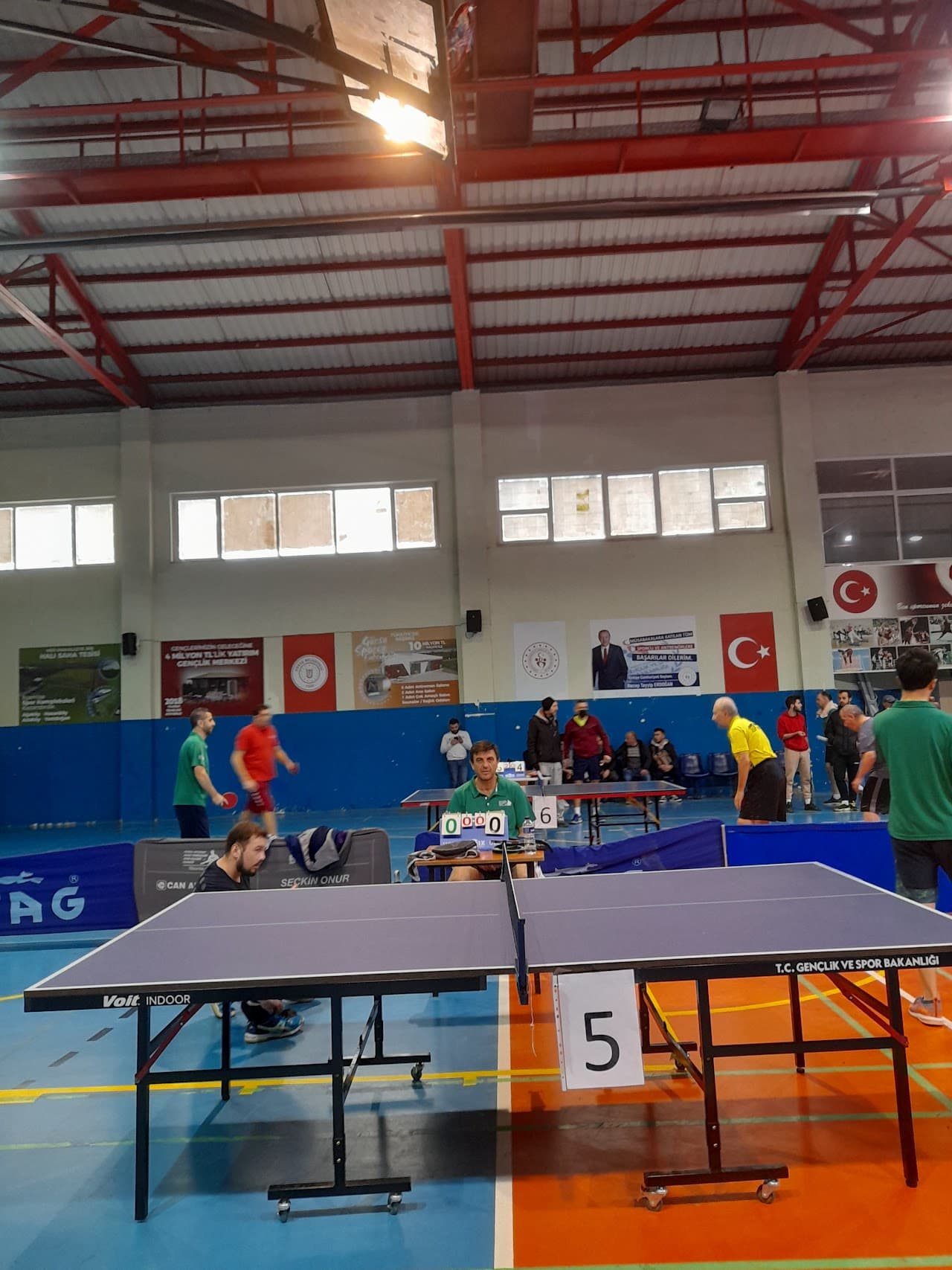 Gürsu Kapalı Spor Salonu 4
