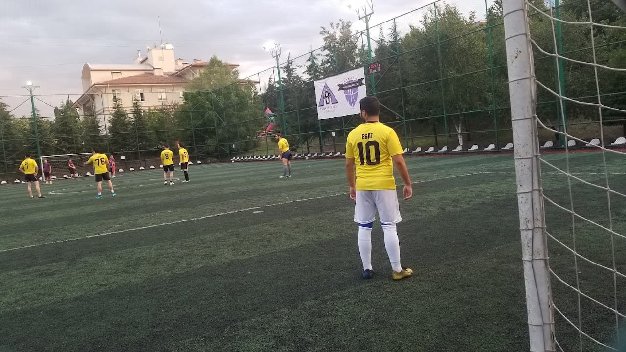 Çetin Emeç-Balgat Halı Saha 3
