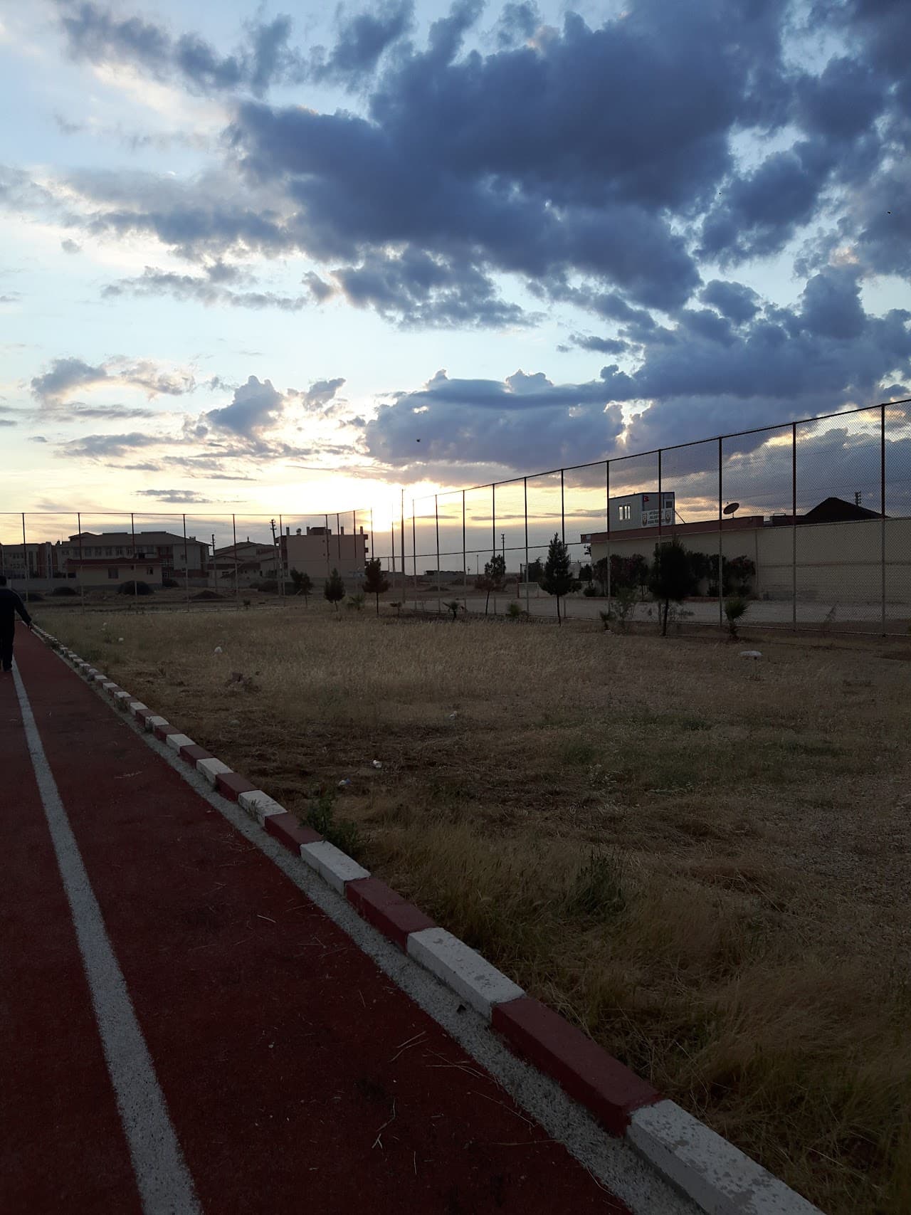 Akçakale Kaymakamlığı Kapalı Spor Sahası 4